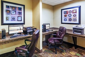 Holiday Inn Express Beaumont NW Parkdale Mall