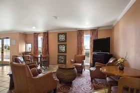 Baymont by Wyndham Beaumont