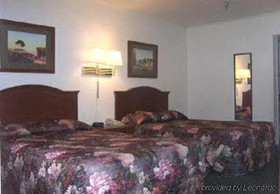 Executive Inn & Suites