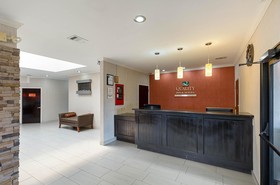 Quality Inn & Suites