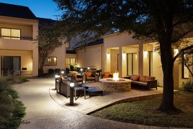 Courtyard Dallas DFW Airport West/Bedford