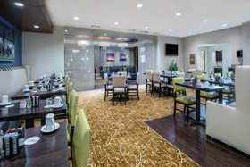 Holiday Inn DFW Airport Area West
