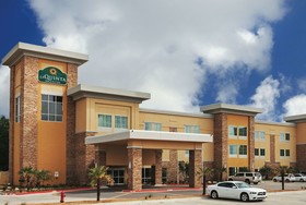 La Quinta Inn & Suites by Wyndham Beeville