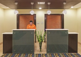 La Quinta Inn & Suites by Wyndham Beeville
