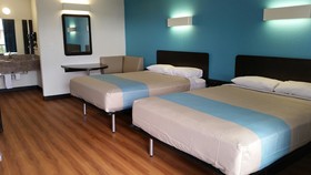 Sky-Palace Inn & Suites by Jasper Beeville