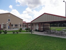 SureStay Plus Hotel by Best Western Beeville