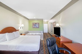 La Quinta Inn & Suites by Wyndham Belton - Temple South