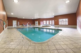 La Quinta Inn & Suites by Wyndham Belton - Temple South