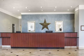 La Quinta Inn & Suites by Wyndham Belton - Temple South