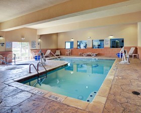 Comfort Suites