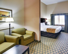 Comfort Suites