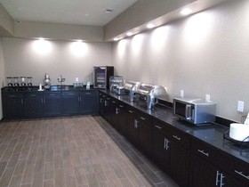 Best Western Plus Big Lake Inn