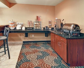 Cobblestone Inn & Suites