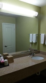 Derrick Inn
