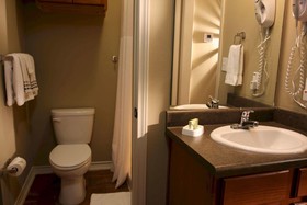 Eagle's Den Suites at Big Spring