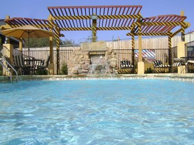 Blanco River Hotel