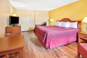 Days Inn by Wyndham Boerne
