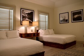 Dixie Motel
