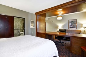 Hampton Inn & Suites Brenham