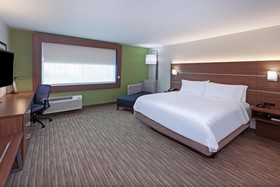 Holiday Inn Express & Suites Brenham South