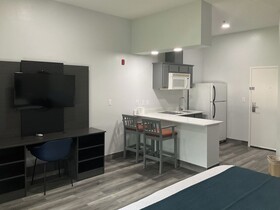 Studio 6 Suites Brenham Tx