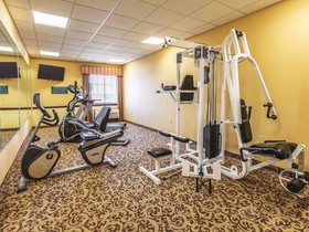 La Quinta Inn & Suites by Wyndham Bridgeport