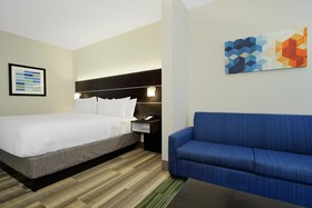 Holiday Inn Express & Suites Brookshire - Katy Freeway