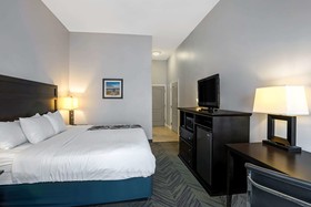 La Quinta Inn & Suites by Wyndham-Brookshire-West Katy
