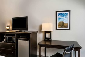 La Quinta Inn & Suites by Wyndham-Brookshire-West Katy