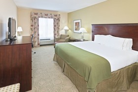 Holiday Inn Express Hotel & Suites Brownfield