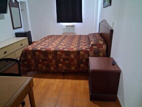 Best Value Inn Colonial