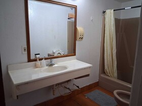 Best Value Inn Colonial