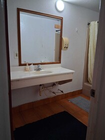 Best Value Inn Colonial