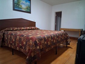 Best Value Inn Colonial
