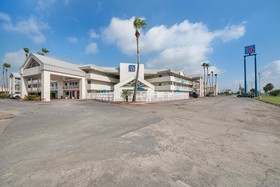 Motel 6 Brownsville North #4625