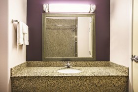 La Quinta Inn & Suites by Wyndham Brownwood