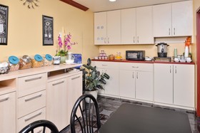 Americas Best Value Inn Buda