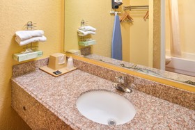Americas Best Value Inn Buda
