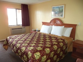 Americas Best Value Inn Buda