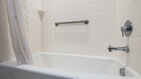 Best Western Plus Buda Austin Inn & Suites