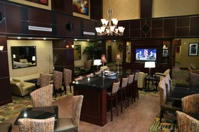 Hampton Inn & Suites Buda