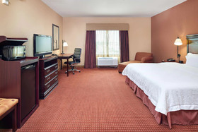 Hampton Inn & Suites Buda
