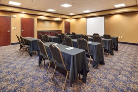 Hampton Inn & Suites Buda