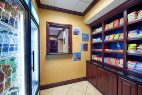 Hampton Inn & Suites Buda