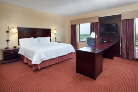 Hampton Inn & Suites Buda