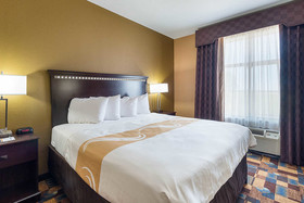 Quality Inn & Suites Buda