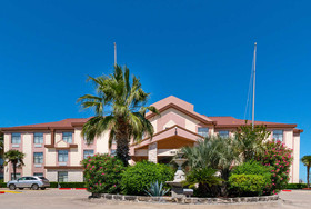 Quality Inn & Suites Buda