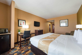 Quality Inn & Suites Buda