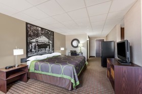 Super 8 by Wyndham Buffalo
