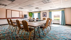 Ramada by Wyndham Burkburnett / Wichita Falls